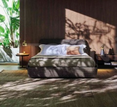 Столик KEW фабрика Molteni & C