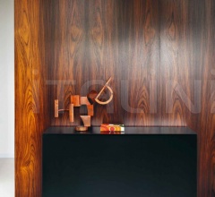 Консоль Void фабрика Desalto