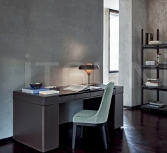 Письменный стол Conway Письменный стол Conway фабрика Flexform