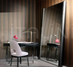 Напольное зеркало Egon фабрика Flexform