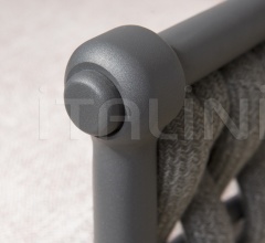 Стул с подлокотниками Dandy Lounge Chair Стул с подлокотниками Dandy Lounge Chair фабрика Atmosphera