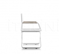 Стул с подлокотниками Xenia Regista Chair Стул с подлокотниками Xenia Regista Chair фабрика Atmosphera