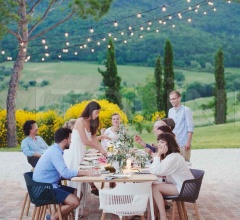 Стул с подлокотниками AIIR Side Armchair фабрика Dedon