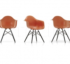 Стул Eames Fiberglass Armchair DAW Стул Eames Fiberglass Armchair DAW фабрика Vitra