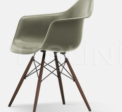 Стул Eames Fiberglass Armchair DAW Стул Eames Fiberglass Armchair DAW фабрика Vitra
