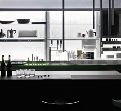 Итальянские Кухни с барной стойкой - Кухня Artematica Vitrum Green Grass Итальянские Кухни с барной стойкой - Кухня Artematica Vitrum Green Grass фабрика Valcucine