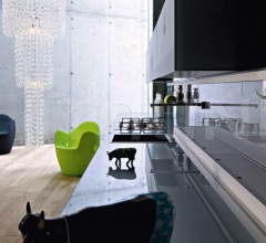 Кухня Artematica Vitrum Arte - Mucca bianco e nero Кухня Artematica Vitrum Arte - Mucca bianco e nero фабрика Valcucine