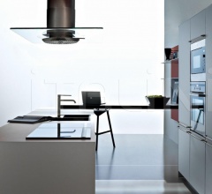 Итальянские Кухни с барной стойкой - Кухня Artematica Multiline Ruled Aluminium Итальянские Кухни с барной стойкой - Кухня Artematica Multiline Ruled Aluminium фабрика Valcucine
