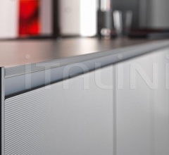 Итальянские Кухни с барной стойкой - Кухня Artematica Multiline Ruled Aluminium Итальянские Кухни с барной стойкой - Кухня Artematica Multiline Ruled Aluminium фабрика Valcucine