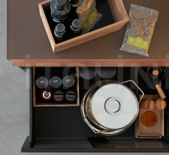 Итальянские Кухни с барной стойкой - Кухня Genius Loci with copper drawer Итальянские Кухни с барной стойкой - Кухня Genius Loci with copper drawer фабрика Valcucine