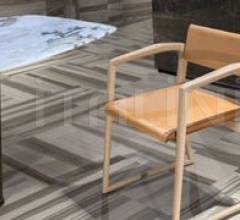 Стул с подлокотниками MEG.1030 фабрика Cornelio Cappellini