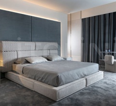 Тумбочка LINFA.9300 фабрика Cornelio Cappellini