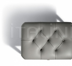 Итальянские Пуфы - Пуф Glenn фабрика Poltrona Frau