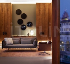 Диван Clayton Диван Clayton фабрика Poltrona Frau