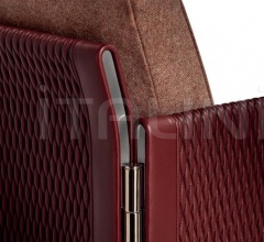 Кресло Clayton фабрика Poltrona Frau