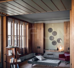 Кресло Clayton фабрика Poltrona Frau