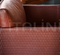 Кресло Clayton фабрика Poltrona Frau