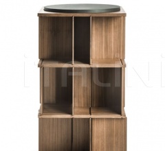 Книжный стеллаж Turner фабрика Poltrona Frau