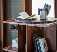 Книжный стеллаж Turner фабрика Poltrona Frau