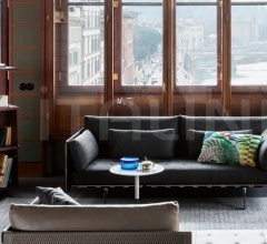 Книжный стеллаж Turner фабрика Poltrona Frau