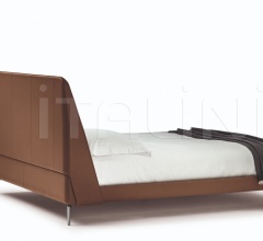 Итальянские Кровати - Кровать Coupe Итальянские Кровати - Кровать Coupe фабрика Poltrona Frau