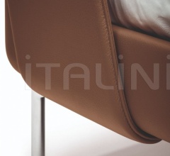 Итальянские Кровати - Кровать Coupe Итальянские Кровати - Кровать Coupe фабрика Poltrona Frau