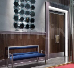 Настенное зеркало CAESAR Настенное зеркало CAESAR фабрика Elledue