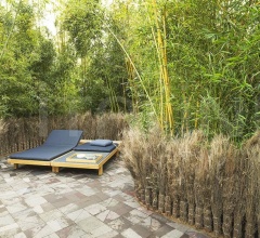 Шезлонг Toku фабрика Paola Lenti