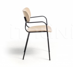 Стул с подлокотниками KIYUMI FABRIC AR Стул с подлокотниками KIYUMI FABRIC AR фабрика Arrmet