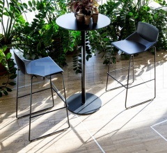 Барный стул FORMULA TECH ST Барный стул FORMULA TECH ST фабрика Arrmet