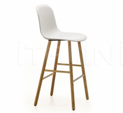 Барный стул MANI PLASTIC ST-4WL Барный стул MANI PLASTIC ST-4WL фабрика Arrmet