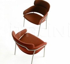 Стул с подлокотниками STRIKE Стул с подлокотниками STRIKE фабрика Arrmet