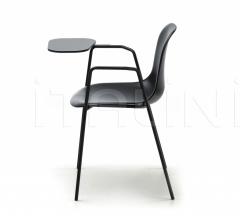 Стул с подлокотниками MANI PLASTIC AR-4L Стул с подлокотниками MANI PLASTIC AR-4L фабрика Arrmet
