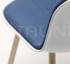 Стул MANI PLASTIC 4WL Стул MANI PLASTIC 4WL фабрика Arrmet