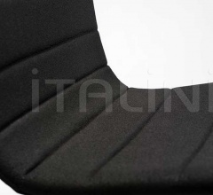 Стул с подлокотниками TESA STRIPE AR Стул с подлокотниками TESA STRIPE AR фабрика Arrmet