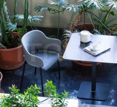 Барный стол VOILA SQUARE Барный стол VOILA SQUARE фабрика Arrmet