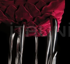 Столик Flower FLOW-47f Столик Flower FLOW-47f фабрика JC Passion