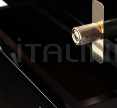 Итальянские Спальни - Тумбочка KAHN Итальянские Спальни - Тумбочка KAHN фабрика Essential Home