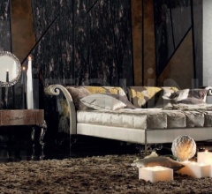 Тумбочка Queen QUE-05p Тумбочка Queen QUE-05p фабрика JC Passion