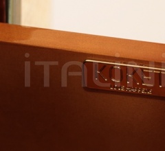 Тумбочка TAMARA II Тумбочка TAMARA II фабрика Koket