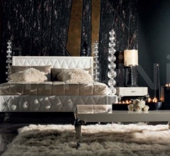 Тумбочка Queen QUE-05L Тумбочка Queen QUE-05L фабрика JC Passion