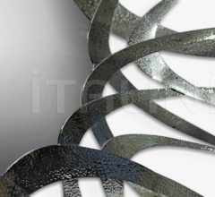 Настенное зеркало GUILT Настенное зеркало GUILT фабрика Koket