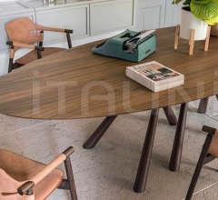 Стул с подлокотниками Suite Стул с подлокотниками Suite фабрика Midj in Italy