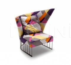 Кресло Virgola фабрика Erba Italia