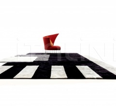 Кресло Virgola фабрика Erba Italia