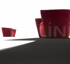 Кресло Canzone фабрика Erba Italia