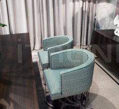 Стул с подлокотниками Candy фабрика Erba Italia