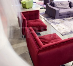 Кресло Lips фабрика Erba Italia