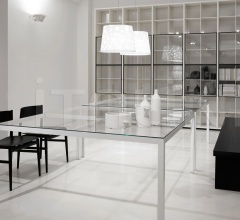 Стол обеденный Fractal фабрика Porro