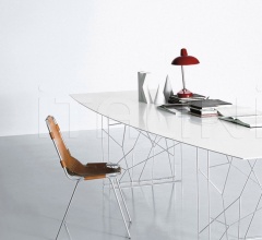 Стол обеденный Synapsis фабрика Porro